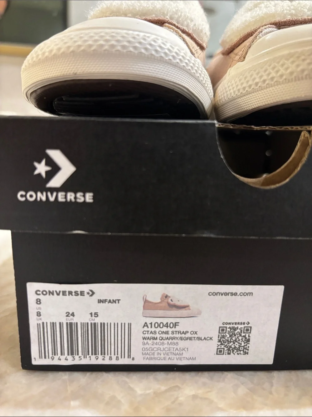 Converse brand new